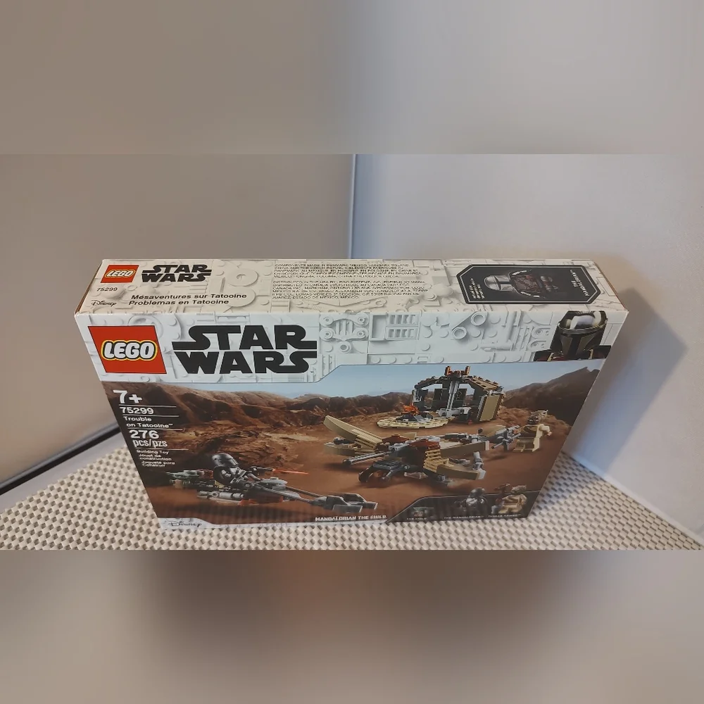 Lego Star Wars 75299 Trouble on Tatooine the Mandalorian The Child NWT Building